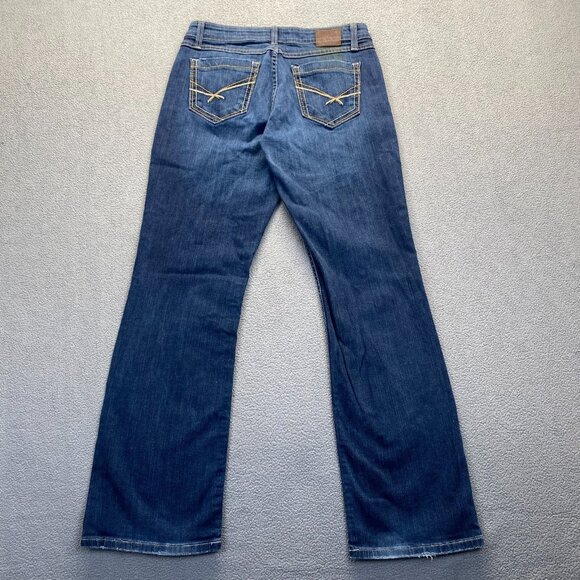 BKE Taylor Boot Cut Jeans Women's Size 28R Stretch Mid Rise  Denim - Picture 3 of 11